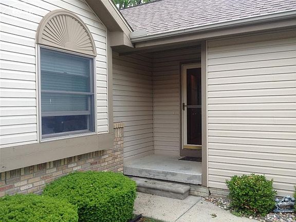 4th image of 13131 Bunker Ct