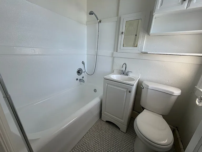 Morrison Street Apartments — Photo 14