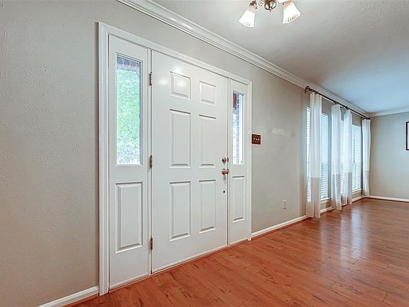 3rd image of 4511 Fawnbrook Hollow Ln