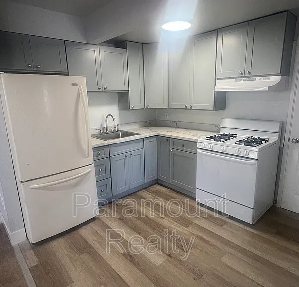177 22nd St — Photo 5