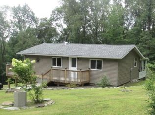 907 Clover Dr, Newton, NJ 07860