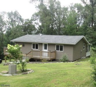 907 Clover Dr, Newton, NJ, 07860