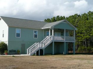 164 Eddings Point Rd, St Helena Is, SC 29920