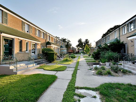 2nd image of 1439 N Harlem Ave APT C