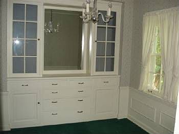 3rd image of 414 N Gardiner Ave