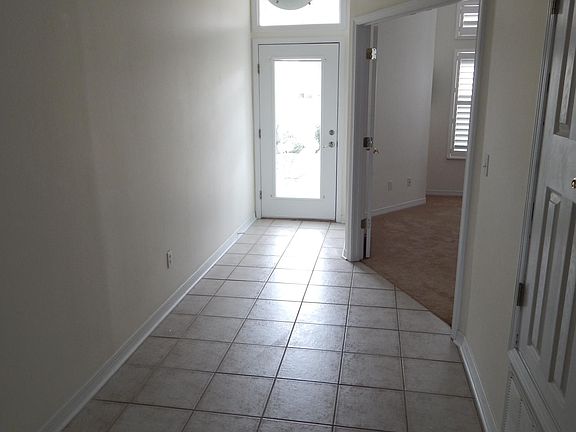 3rd image of 7844 Lola Cir #0