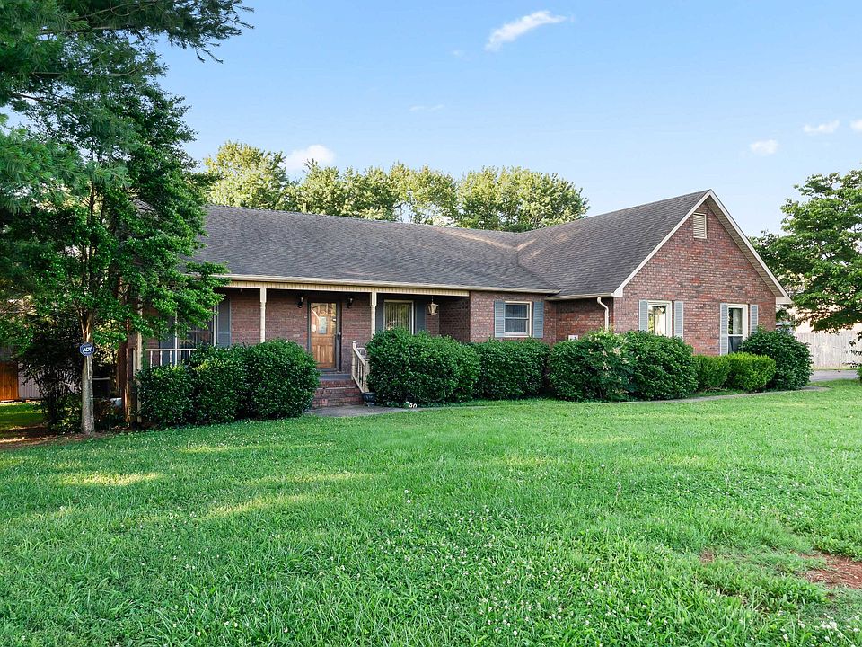 1st image of 250 Brandi Cir