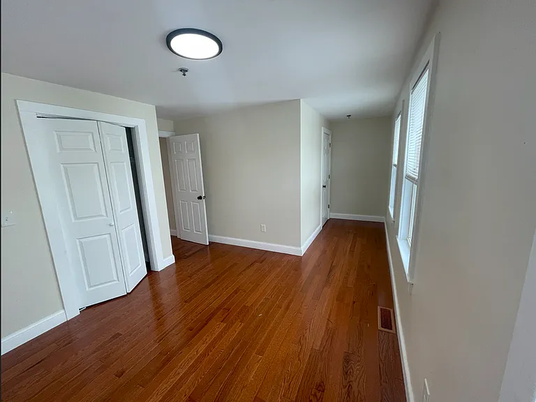 211 Onset Ave — Photo 7