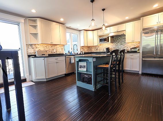 4th image of 38 Central St #1