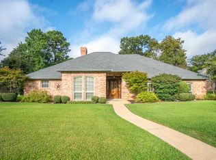 5 Briar Ln, Kilgore, TX 75662