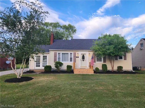 211 S 25th St, Cambridge, OH 43725