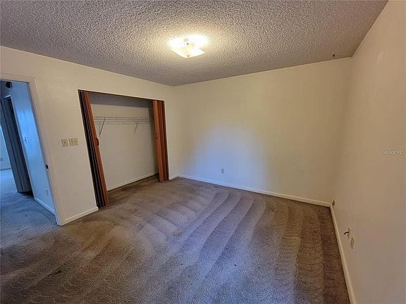 4th image of 2905 SE 55th Ave