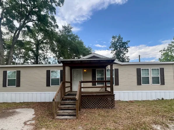 101 Haines Ave NE, Branford, FL 32008