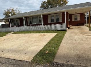 1129 West Dr, Westwego, LA 70094