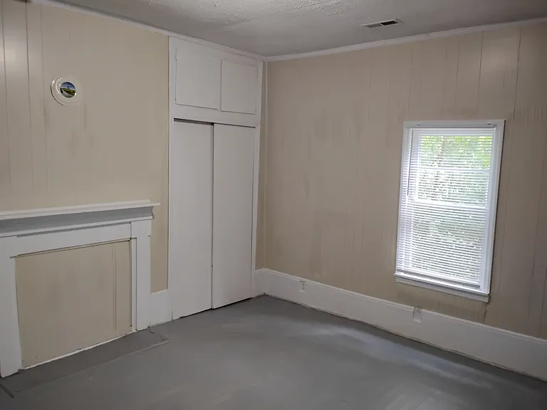 204 Chestnut St — Photo 10