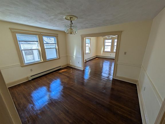2nd image of 599 Fellsway W
