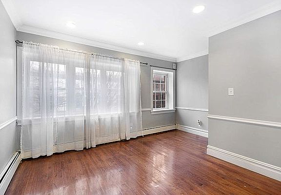 4th image of 855 Herkimer St #3A
