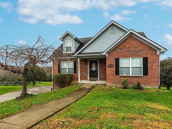 3rd image of 1155 Heathcliff Dr