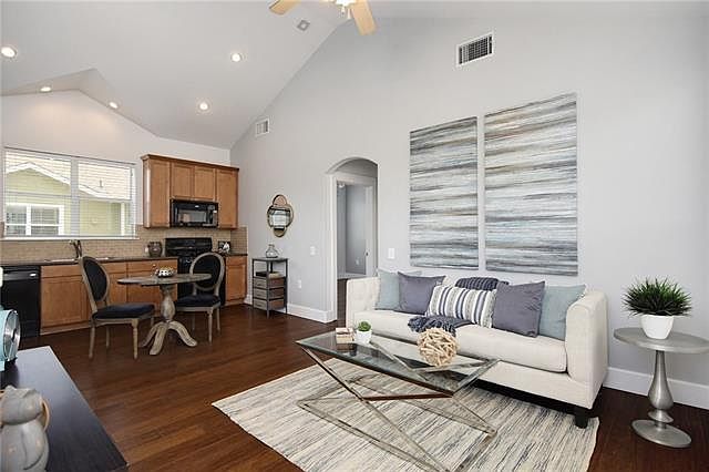 1st image of 1601 Miriam Ave Unit 114