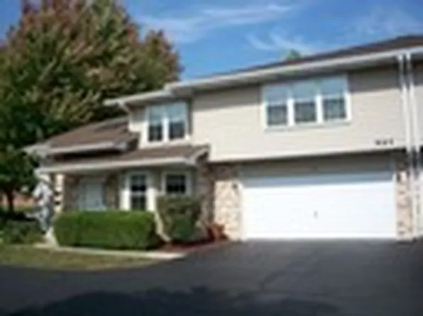 964 Elderberry Cir Unit 116, Naperville, IL 60563