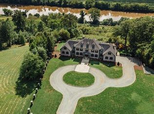 301 Riverside Ct, Henrico, VA 23238