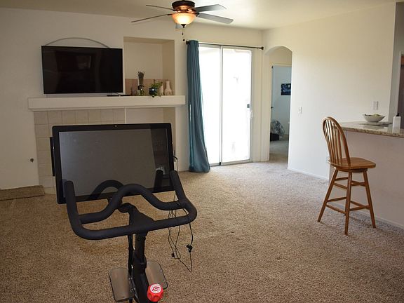 4th image of 9298 Marlemont Cir