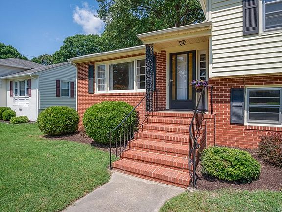 5th image of 3305 Saint Charles St