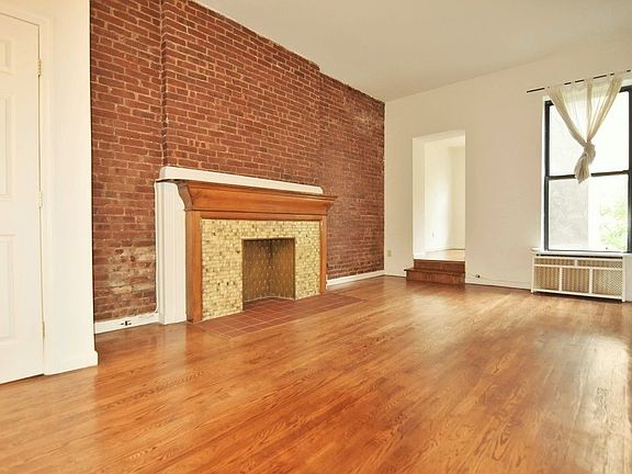 2nd image of 321 W 88th St APT 3B