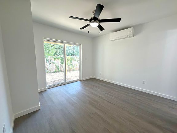 3rd image of 1 Pleasant Avenue