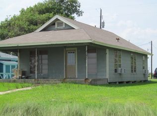 23 Marshall Johnson Ave N, Port Lavaca, TX 77979