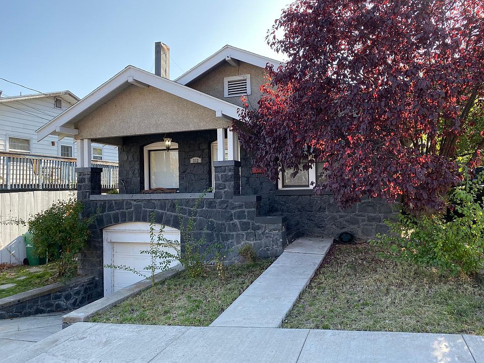 2nd image of 212 N 2nd St