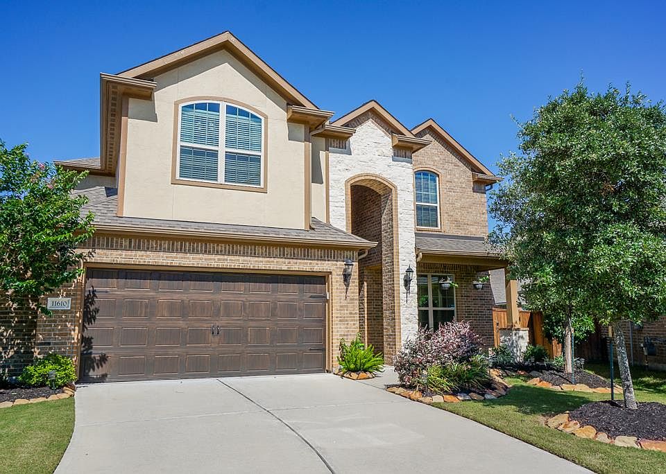 1st image of 11610 Carisio Ct