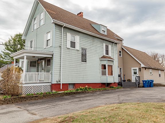 2nd image of 1530 Congress Street