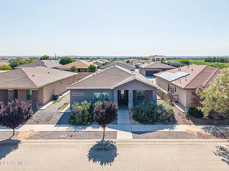 6557 Toivoa Pl — Photo 1