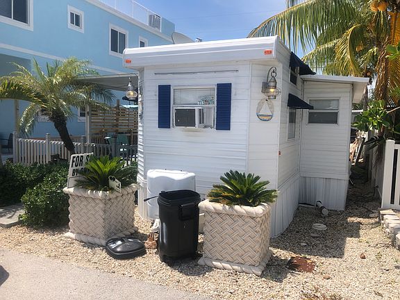 Front of lot