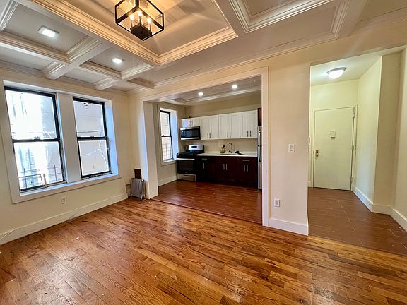 2nd image of 595 Halsey St #1