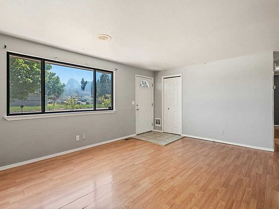 4th image of 301 N Beckett St
