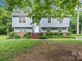 7301 Park Vista Cres, Charlotte, NC 28226