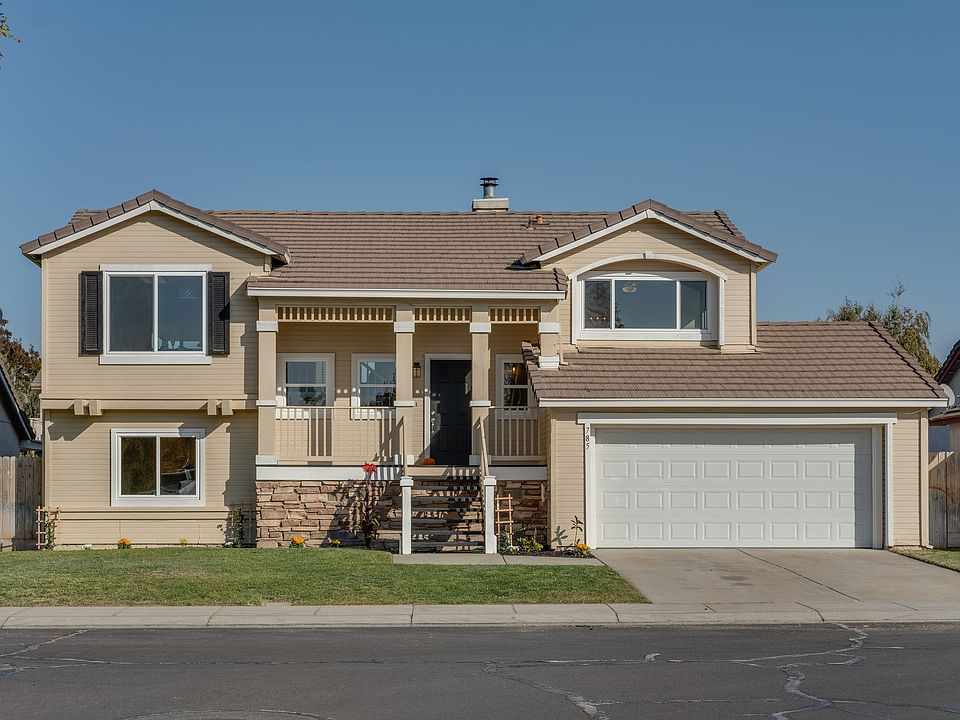 1st image of 785 Cherry Hills Ct