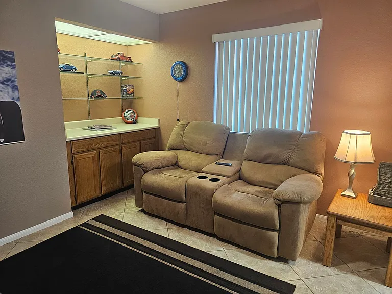 3740 Breakwater Dr — Photo 24