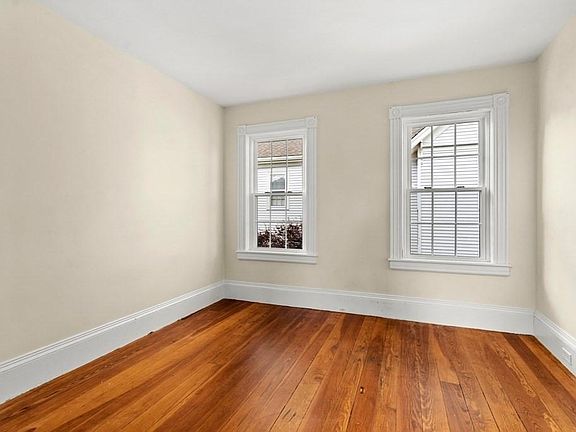 4th image of 69 Prospect Ave #2