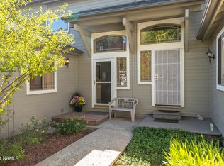 1867 W Camelot Dr, Flagstaff, AZ 86001
