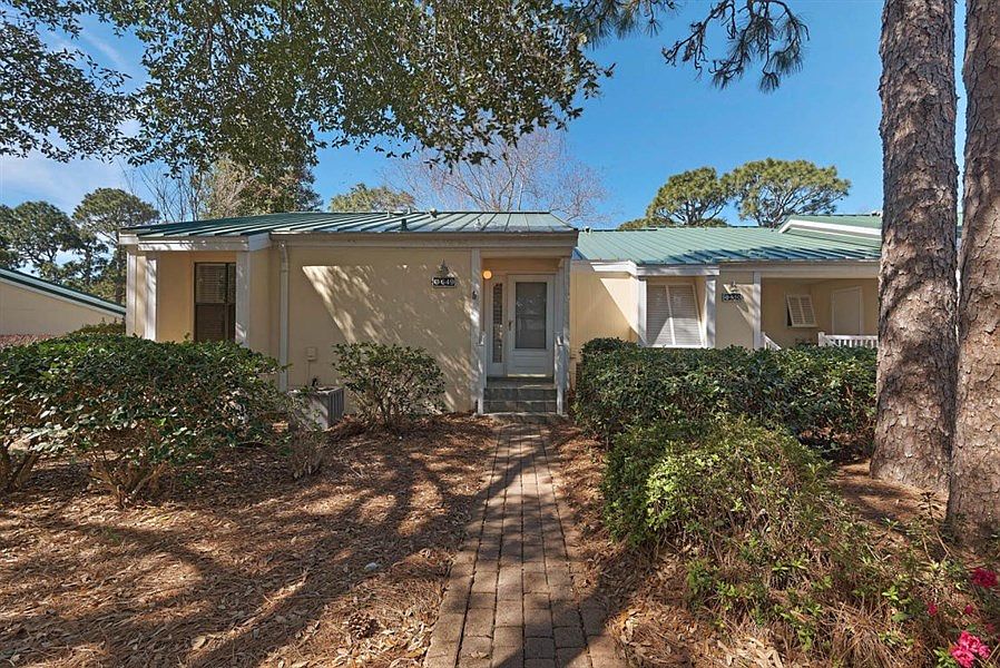 1st image of 649 Bayou Dr #649