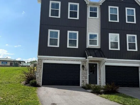 10 Morgan Cir, Carlisle, PA