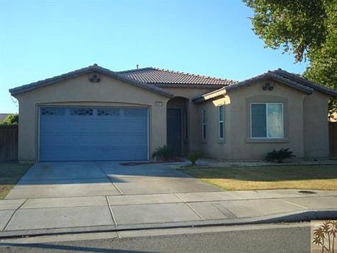2nd image of 83473 Ixtapa Ave