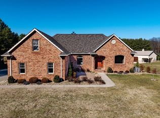 2270 Vanco Rd, Gallipolis, OH 45631
