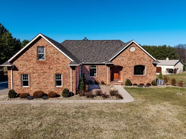 2270 Vanco Rd, Gallipolis, OH 45631