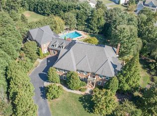 112 Carroll Cir, Fredericksburg, VA 22405