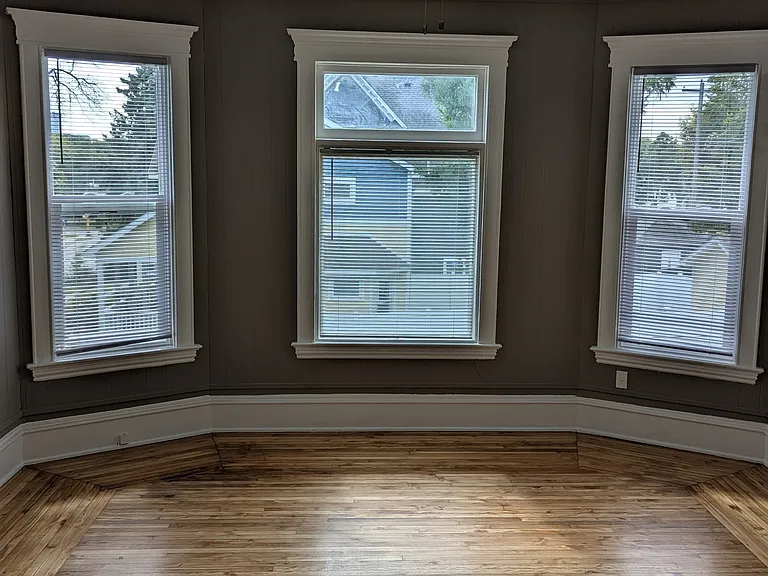 2939 Lyndale Ave N #1 — Photo 8