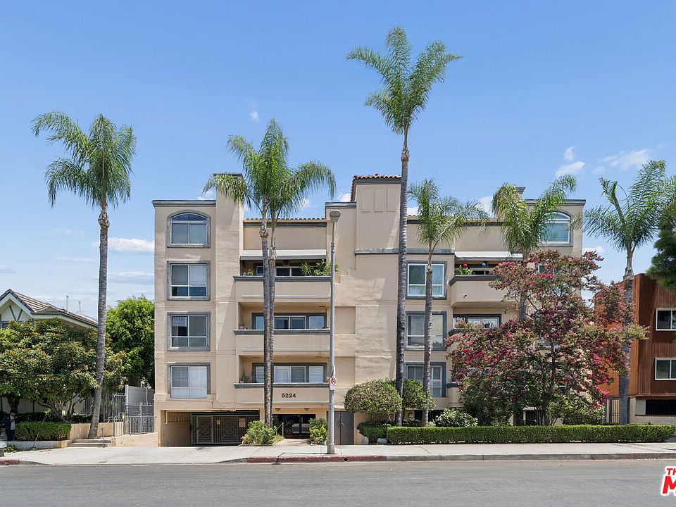 1st image of 5224 Zelzah Ave Unit 209